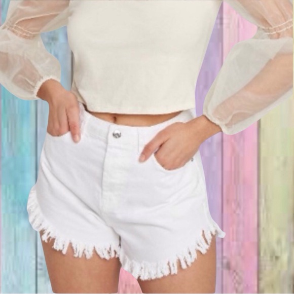 Wild Fable White High Rise Frayed Edge Hem Jean Shorts - Picture 1 of 11